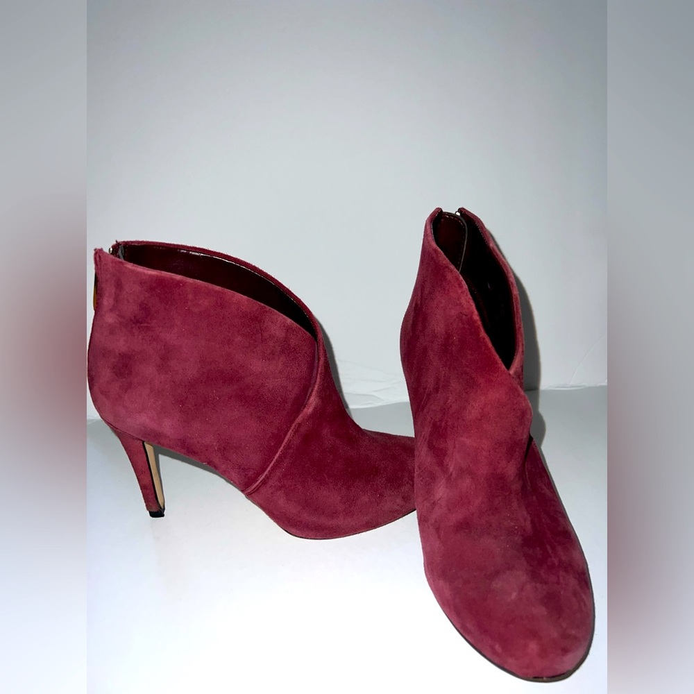 Aldo Burgandy Booties - Size 6.5